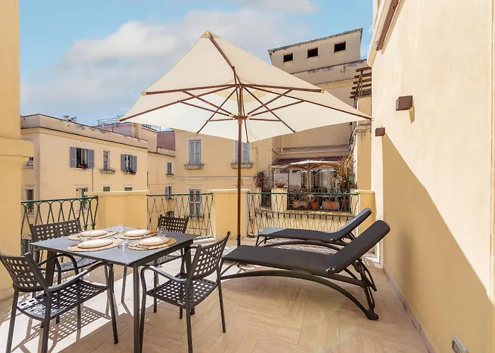 Skylife Minimalist Boutique * Rome